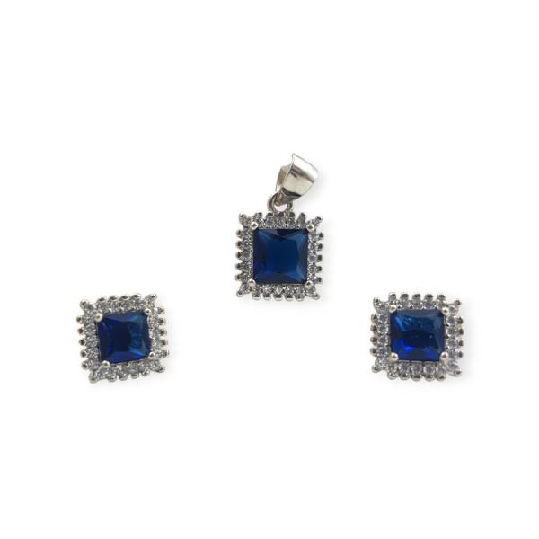 925 Sterling Silver Elegant Pendant Set in Beautiful Blue Stone